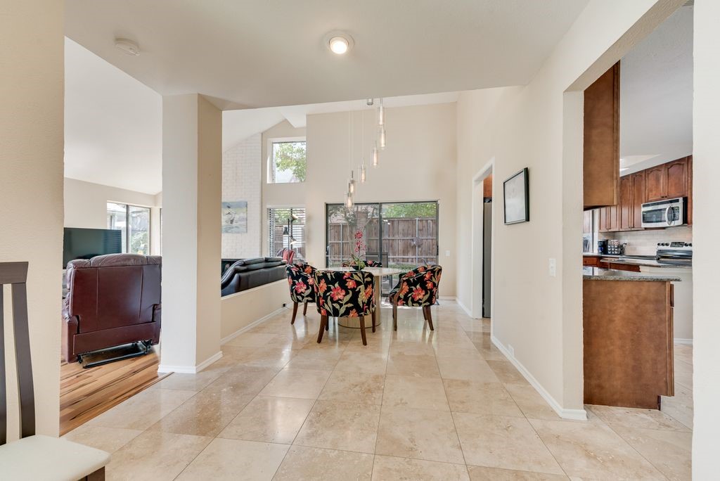 14826 Le Grande Drive Addison TX 75001