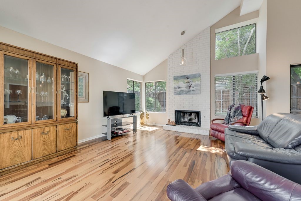 14826 Le Grande Drive Addison TX 75001