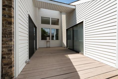 14826 Le Grande Drive Addison TX 75001