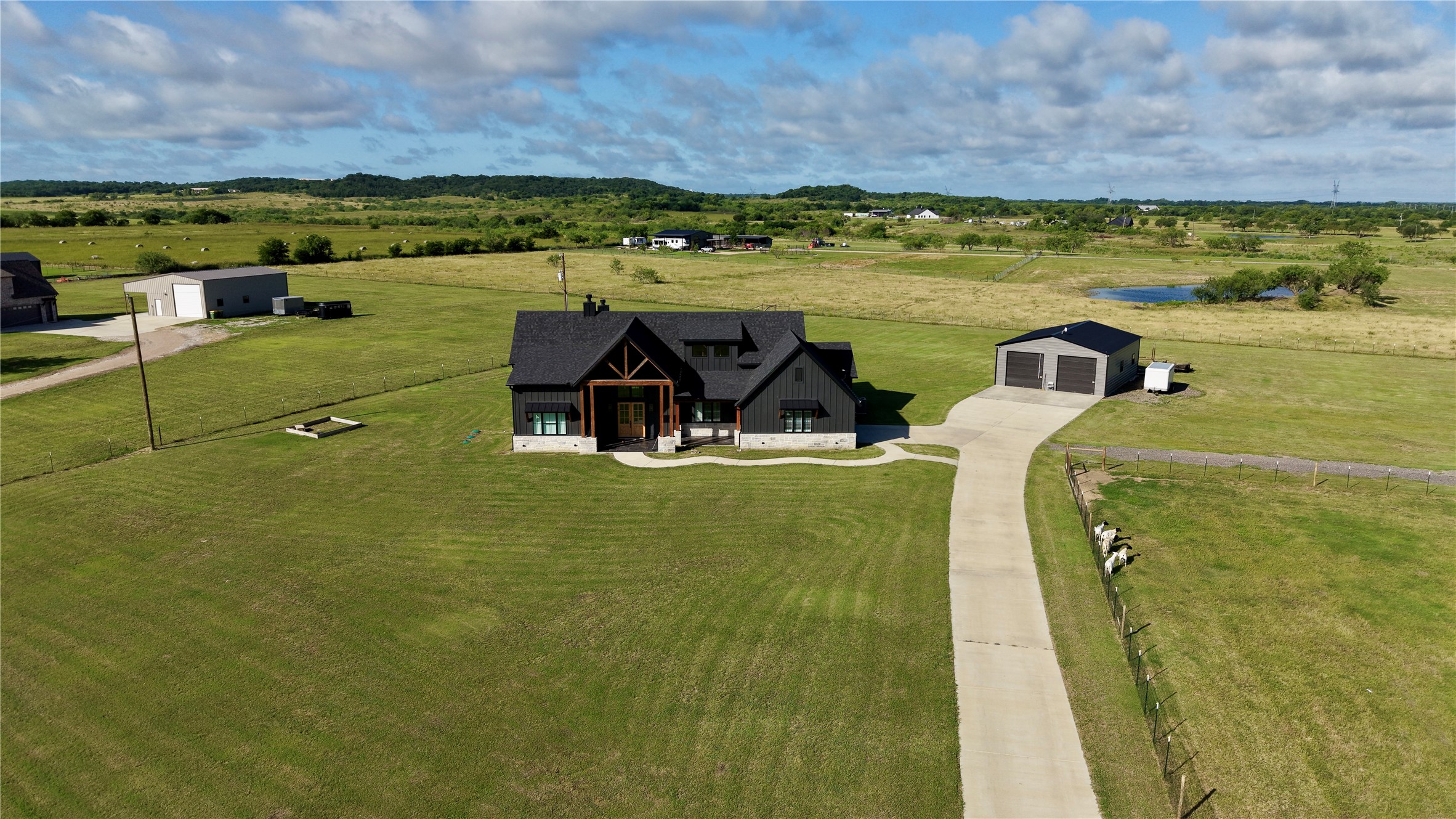 170 Dollie Road Grandview TX 76064