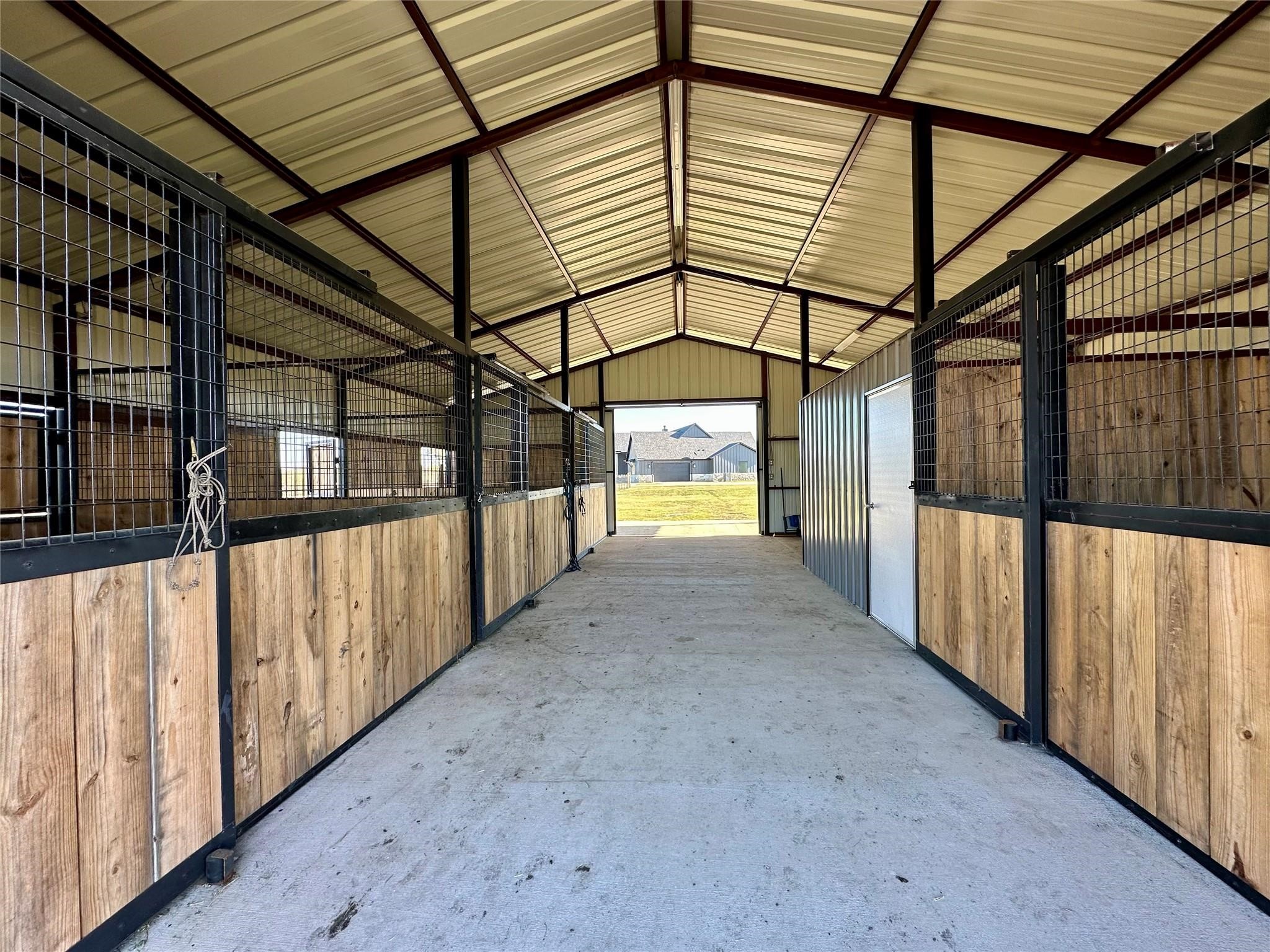 170 Dollie Road Grandview TX 76064