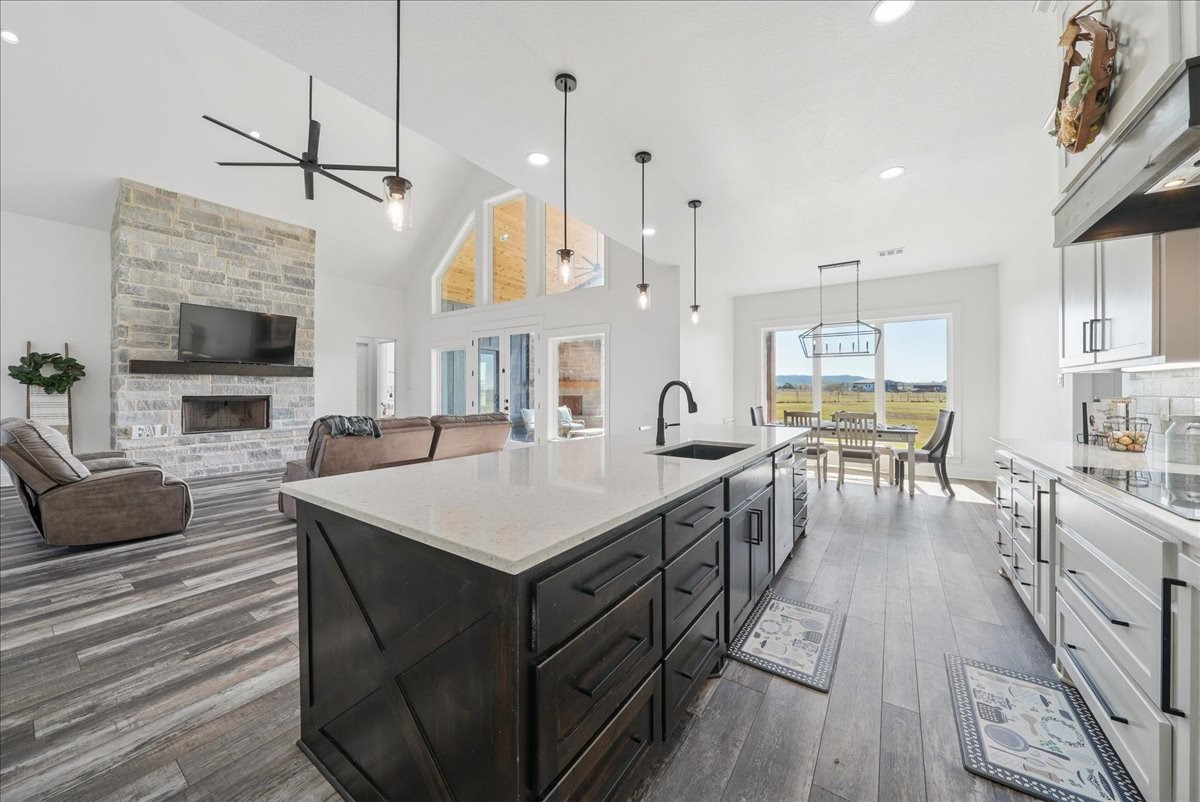 170 Dollie Road Grandview TX 76064