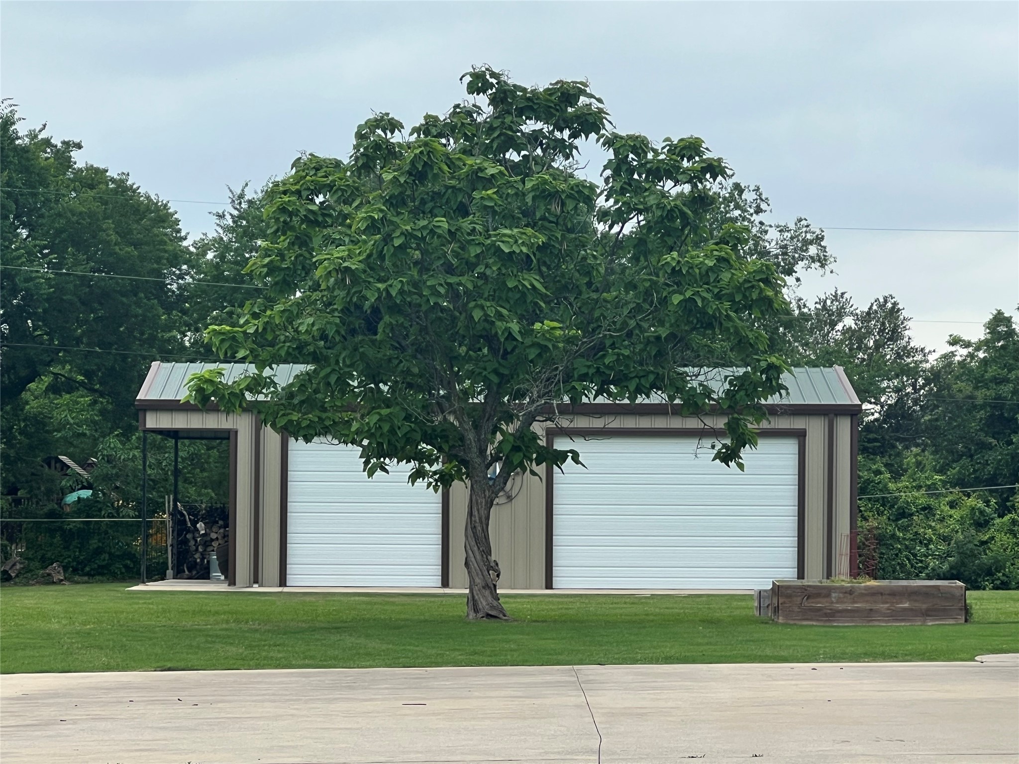 225 Holly Lane Lucas TX 75002