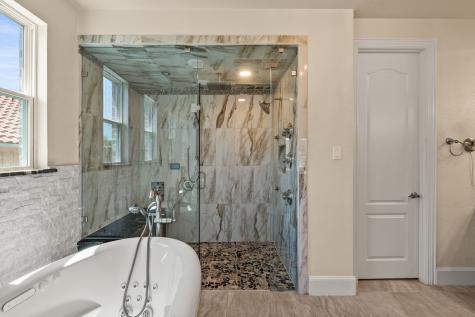 6 Kilchurn Garland TX 75044