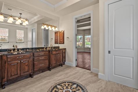6 Kilchurn Garland TX 75044
