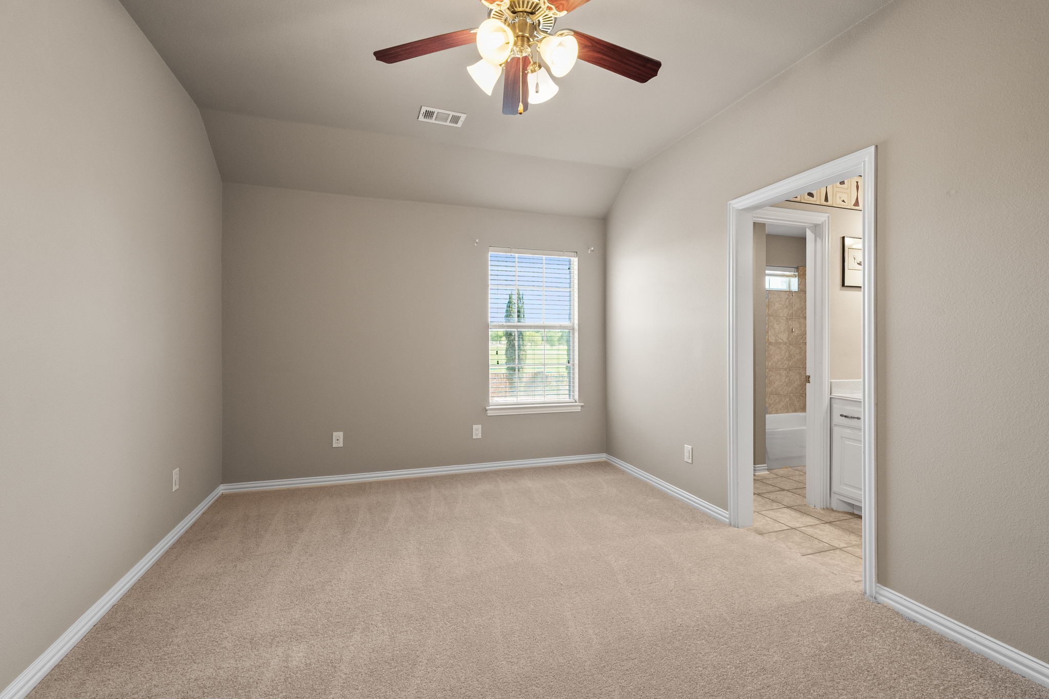 6 Kilchurn Garland TX 75044