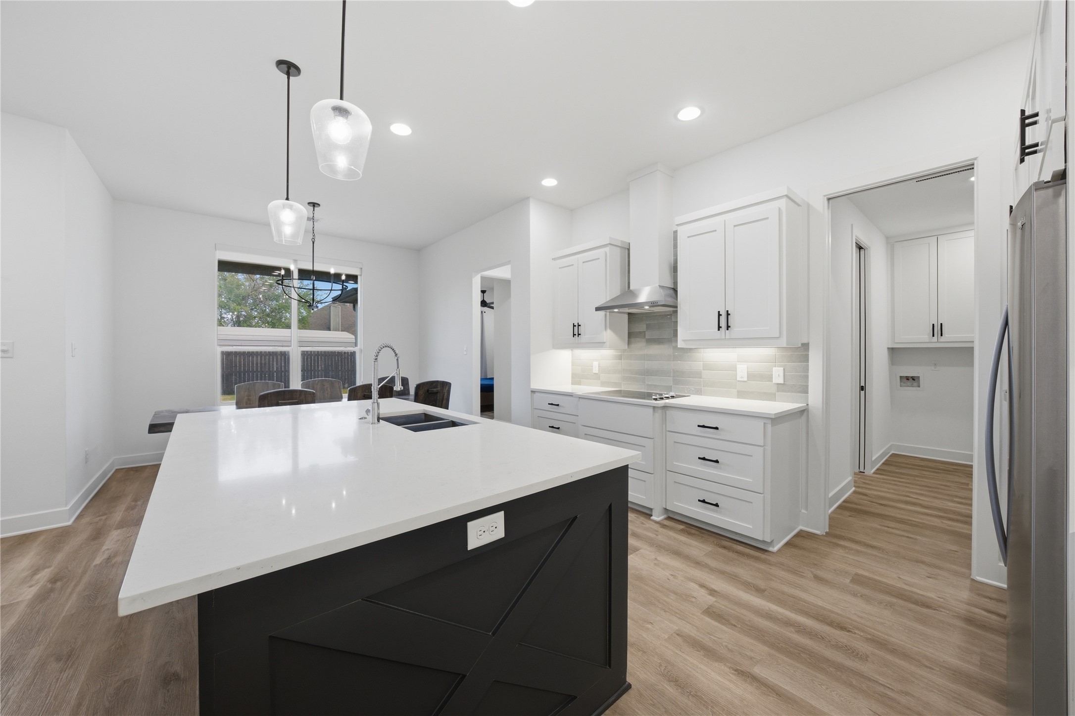 314 W James Street Mabank TX 75147