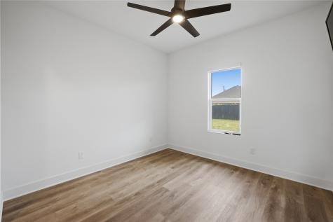 314 W James Street Mabank TX 75147