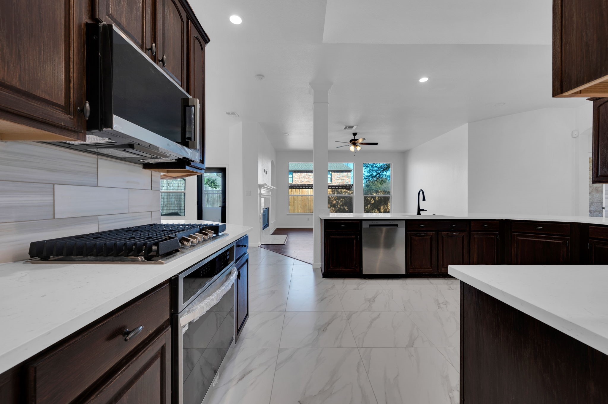6980 Catamaran Drive Grand Prairie TX 75054