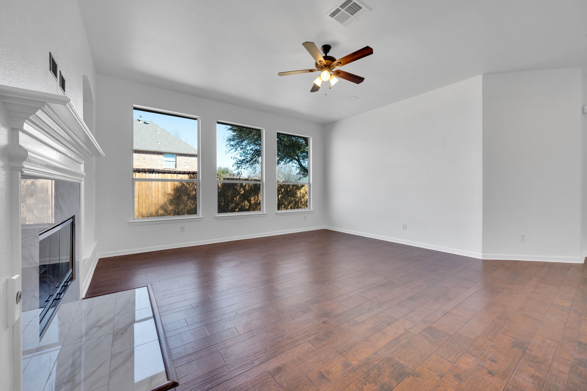 6980 Catamaran Drive Grand Prairie TX 75054