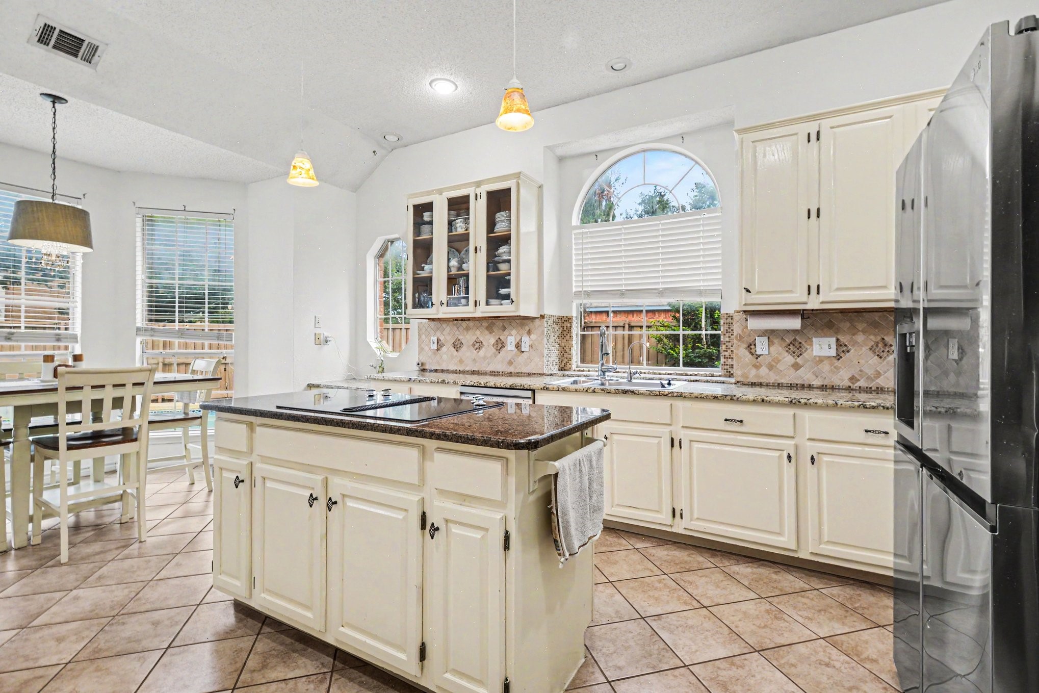 7004 Hillview Drive Plano TX 75025