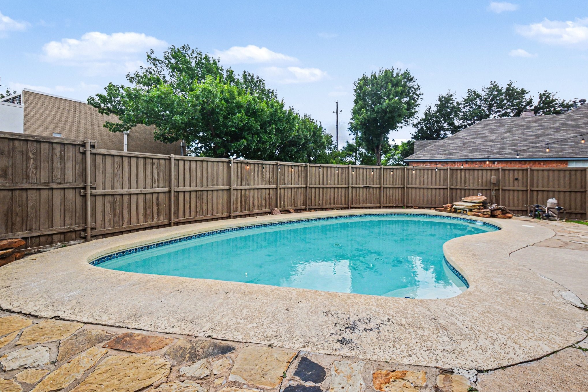 7004 Hillview Drive Plano TX 75025