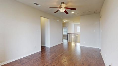 1921 Lake Front Trail Garland TX 75043