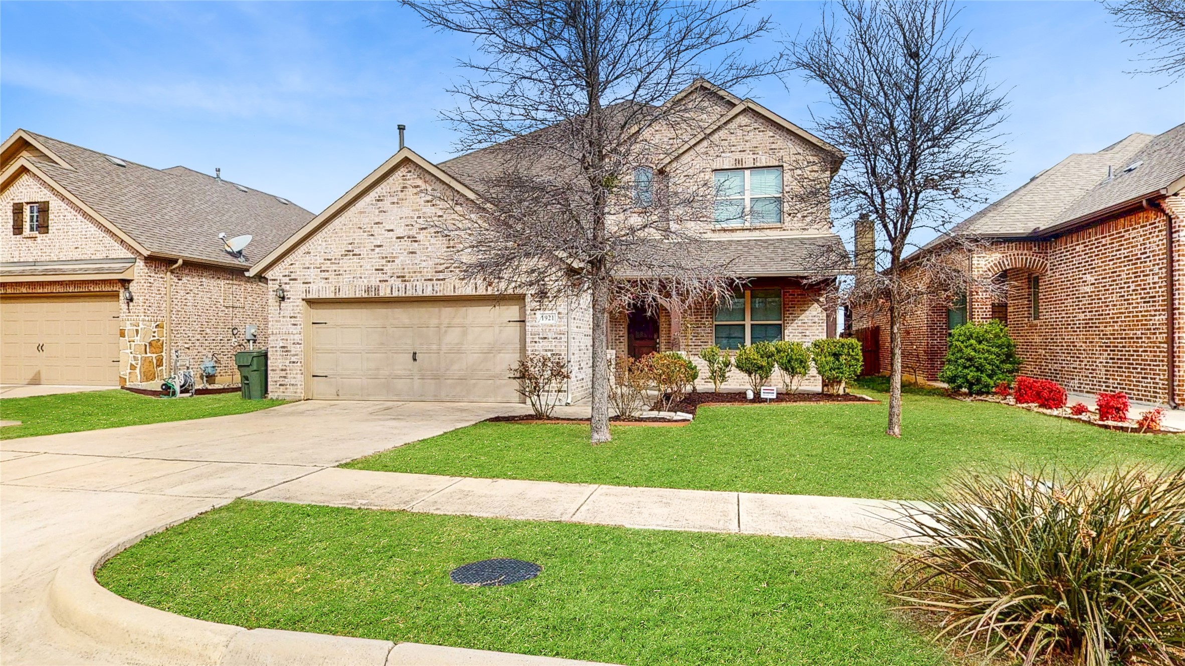 1921 Lake Front Trail Garland TX 75043