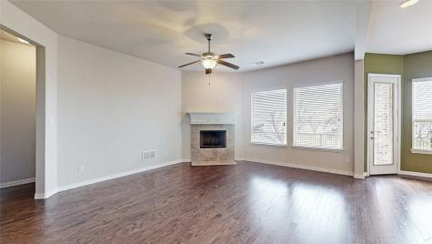 1921 Lake Front Trail Garland TX 75043