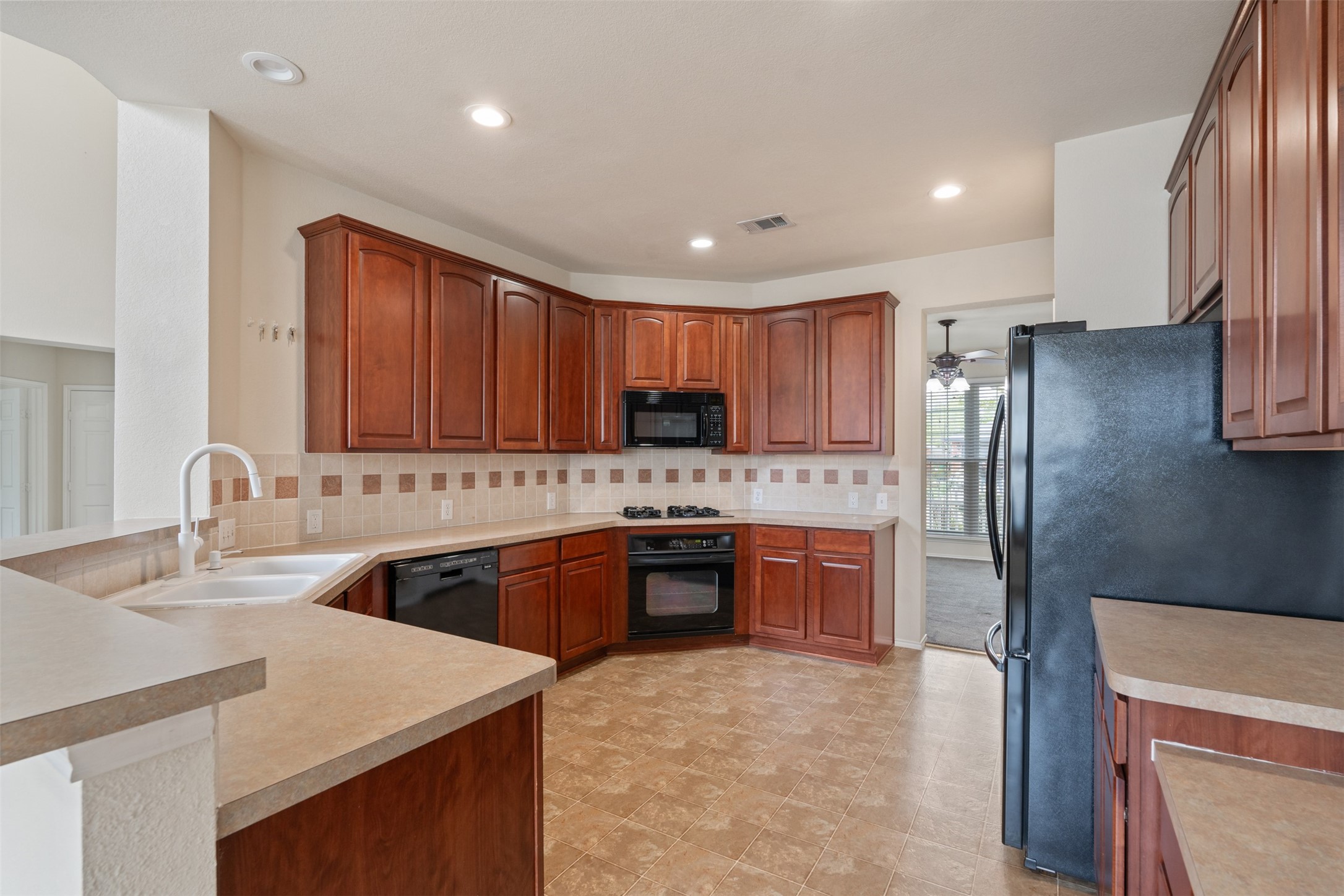 5029 Coral Cove Denton TX 76210
