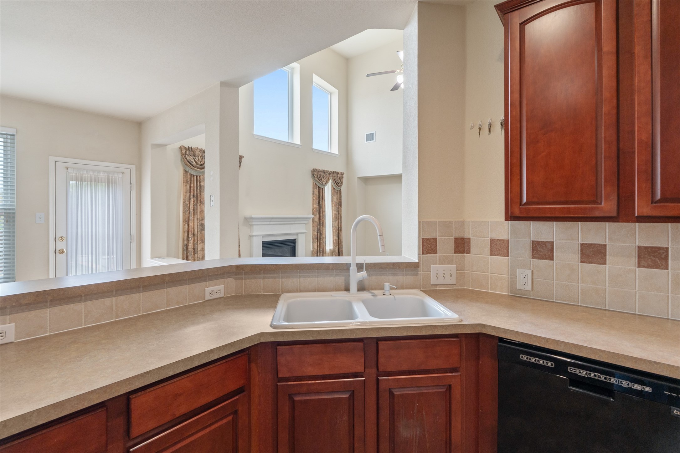 5029 Coral Cove Denton TX 76210