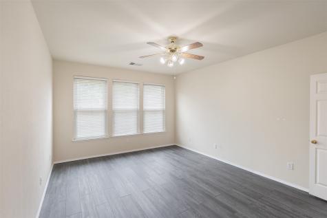 5029 Coral Cove Denton TX 76210