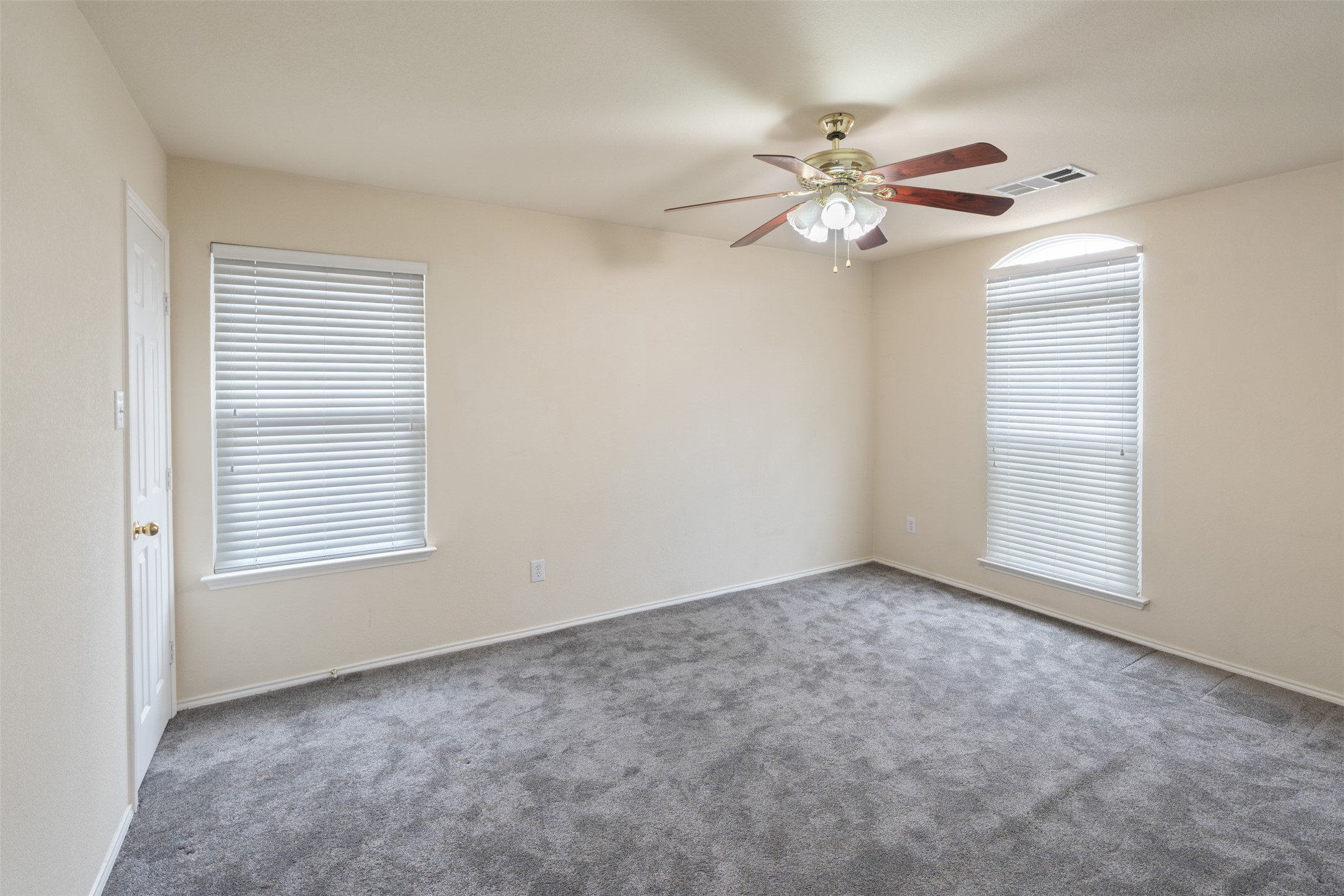5029 Coral Cove Denton TX 76210
