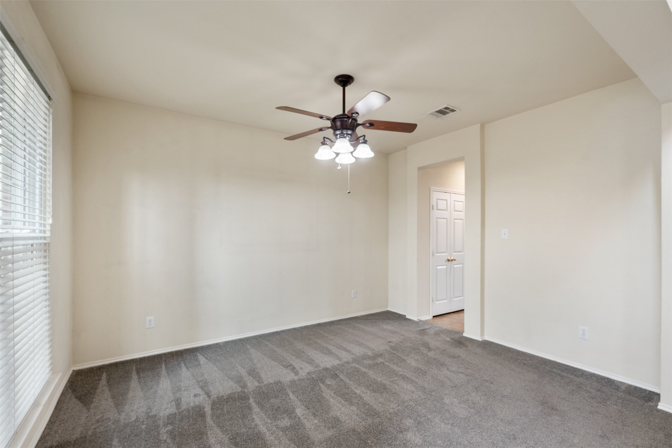 5029 Coral Cove Denton TX 76210