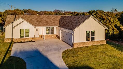 5400 Belaire Circle Granbury TX 76048