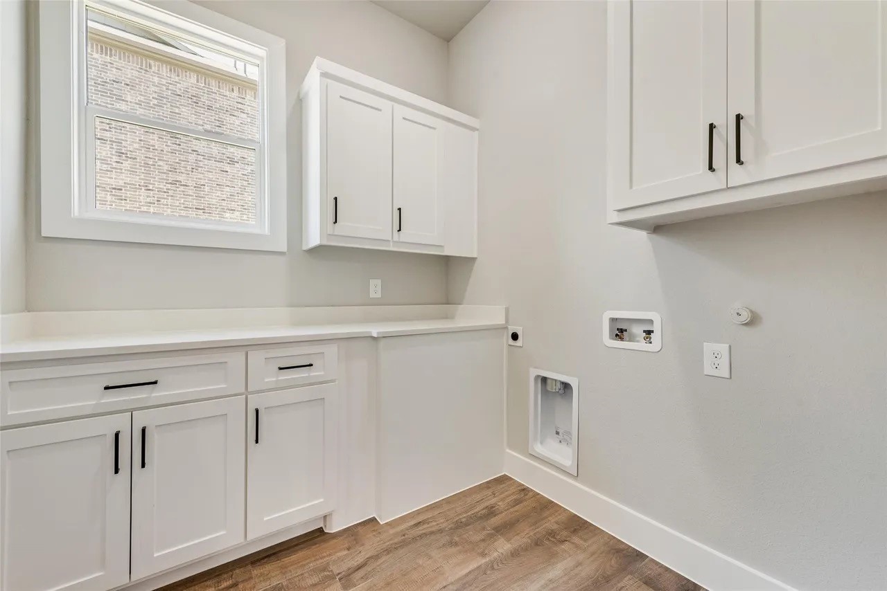 1327 Selby Road Van Alstyne TX 75495
