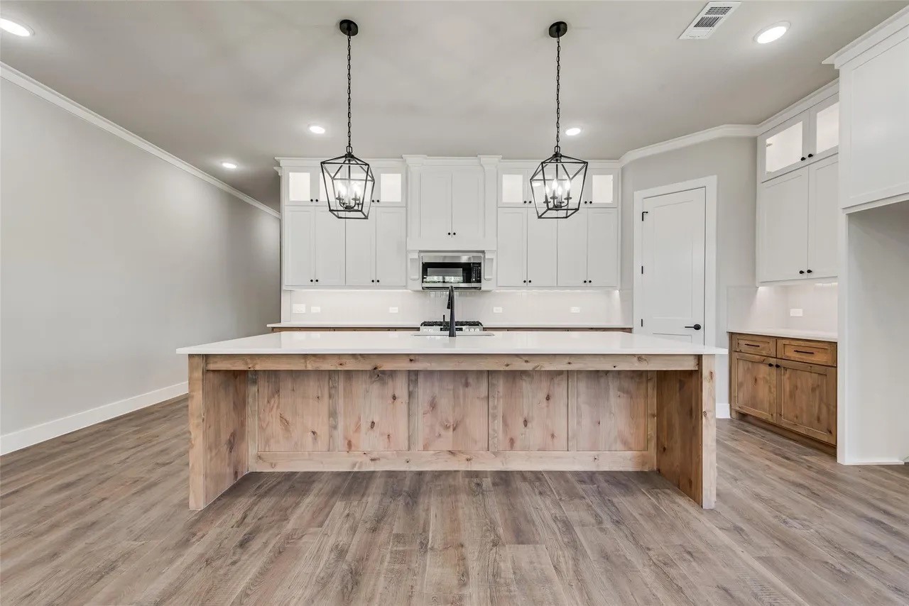 1327 Selby Road Van Alstyne TX 75495