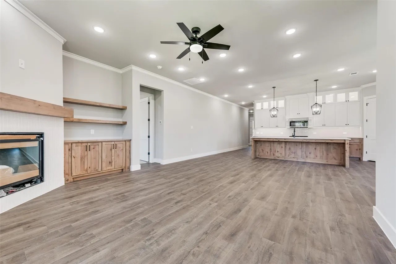 1327 Selby Road Van Alstyne TX 75495