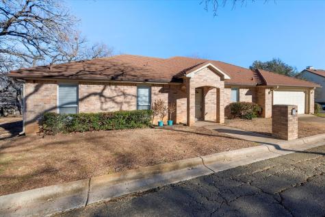 5830 Chimney Wood Circle Fort Worth TX 76112