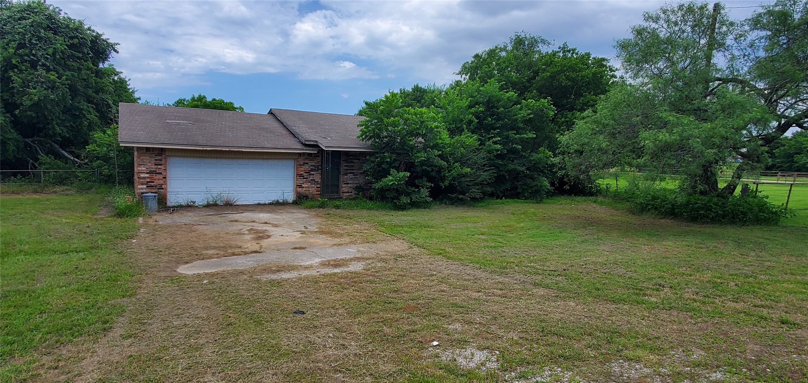 8401 Fm 2738 Burleson TX 76028