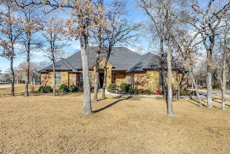 104 Birdie Drive Lipan TX 76462