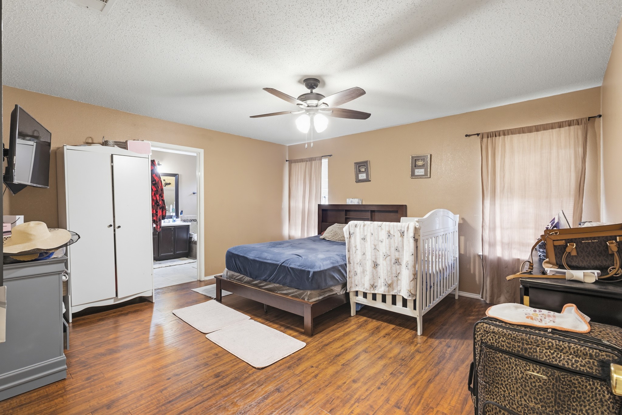 7007 Glenshire Drive Arlington TX 76002