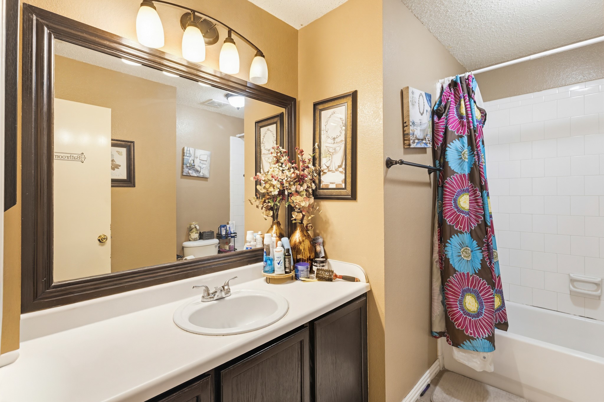 7007 Glenshire Drive Arlington TX 76002