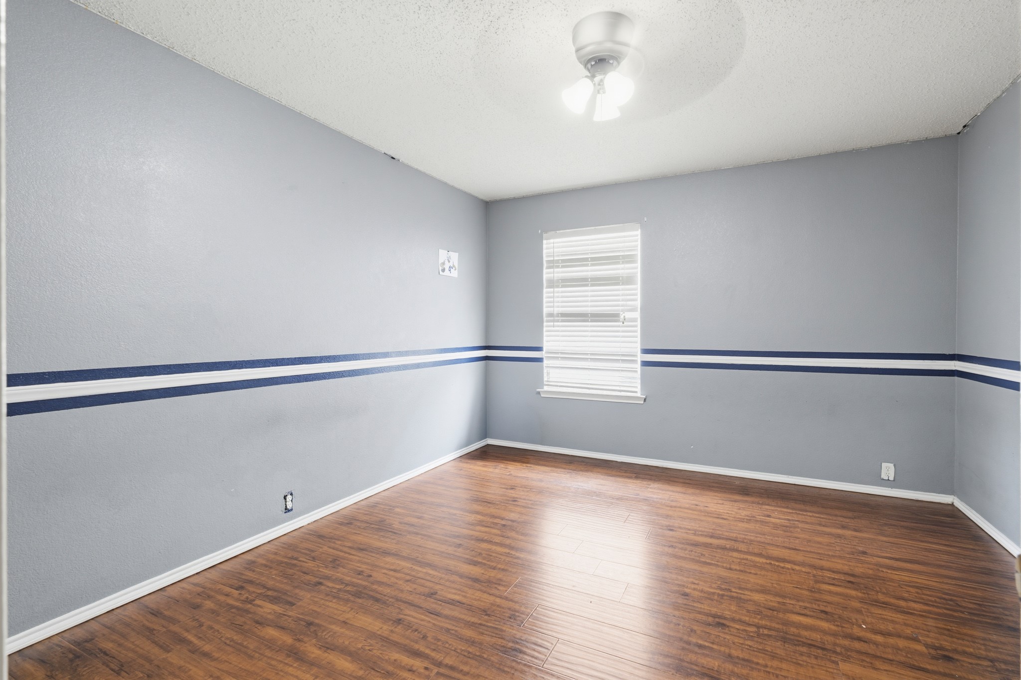 7007 Glenshire Drive Arlington TX 76002
