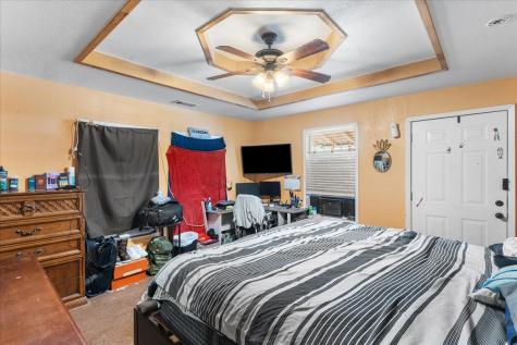109 N Kouns Street Cleburne TX 76031