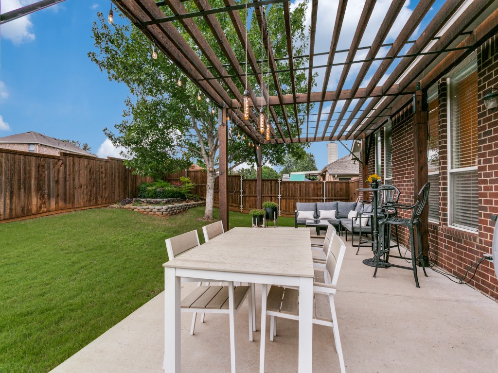 3110 Topanga Canyon Drive Corinth TX 76210