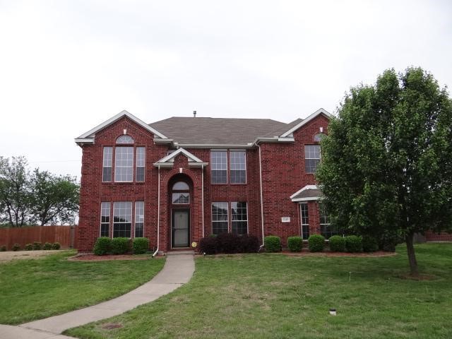 1542 Bramble Creek Circle Desoto TX 75115