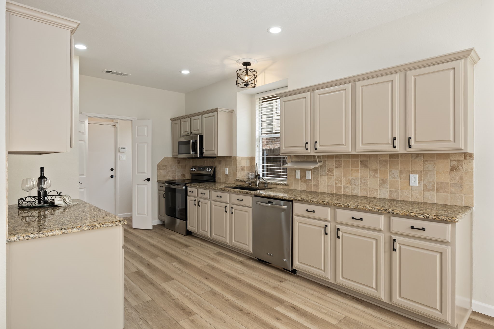 2136 Newport Drive Flower Mound TX 75028