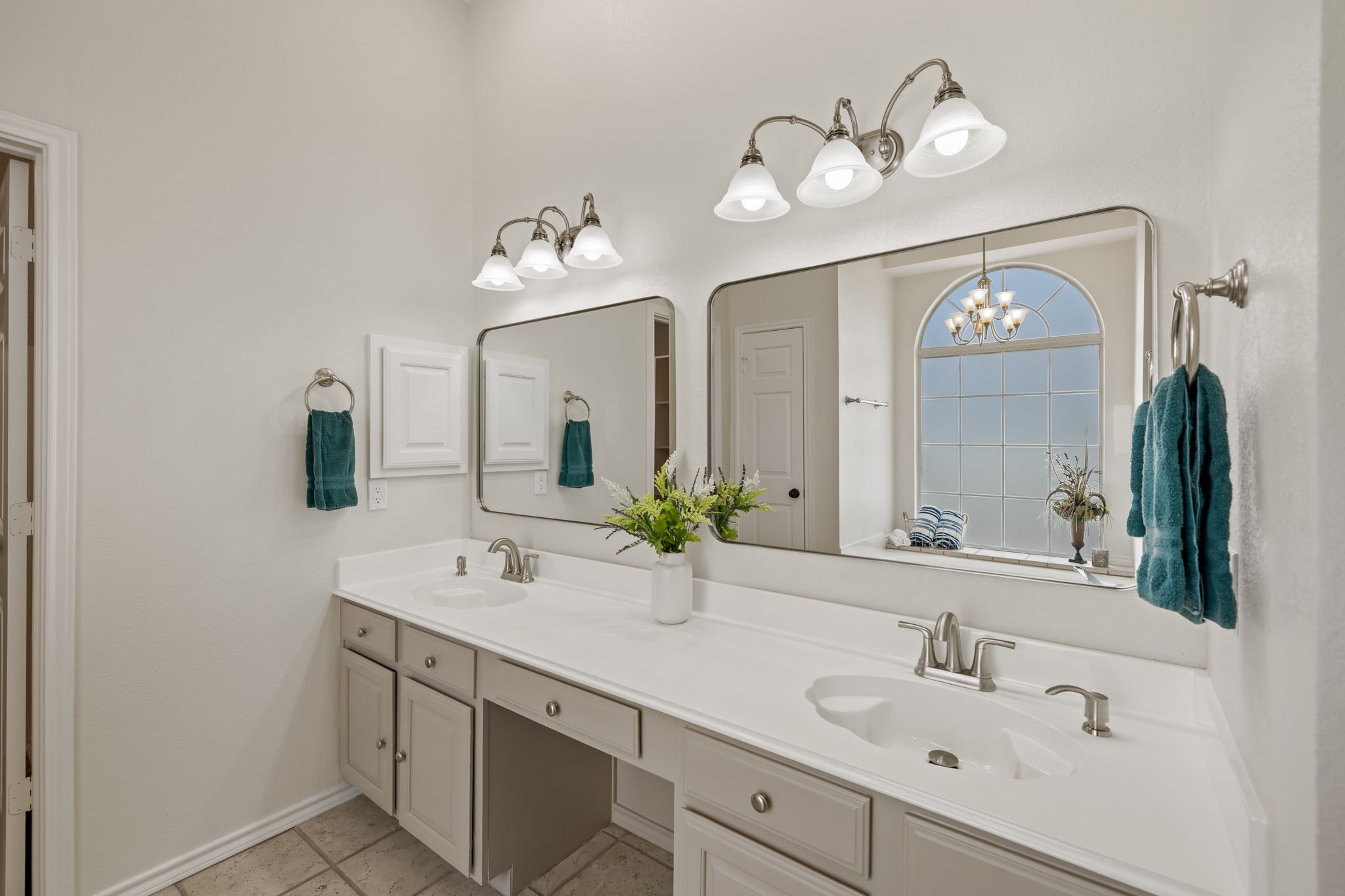 2136 Newport Drive Flower Mound TX 75028