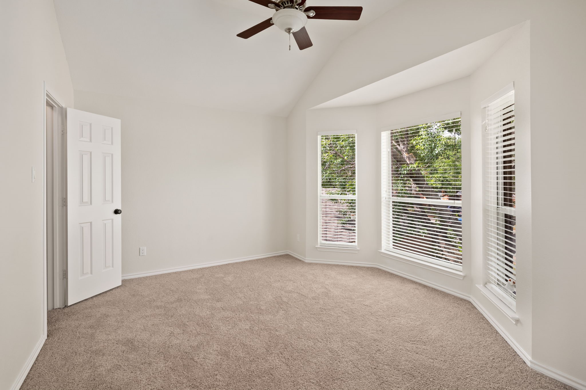 2136 Newport Drive Flower Mound TX 75028