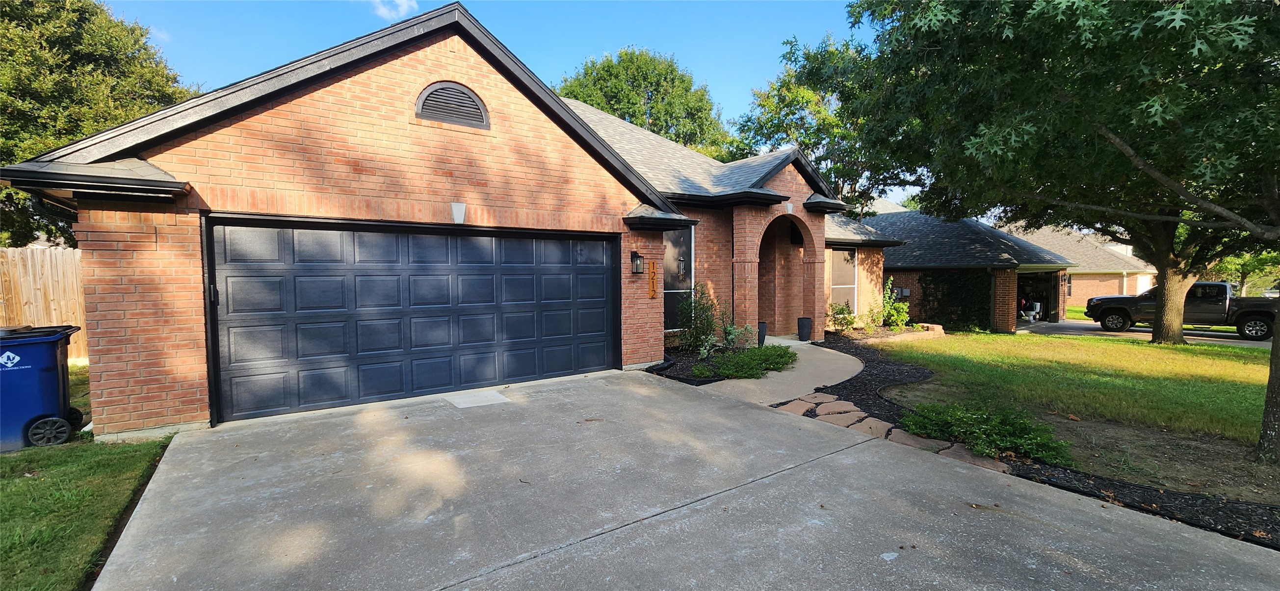 1212 Highcrest Drive Burleson TX 76028