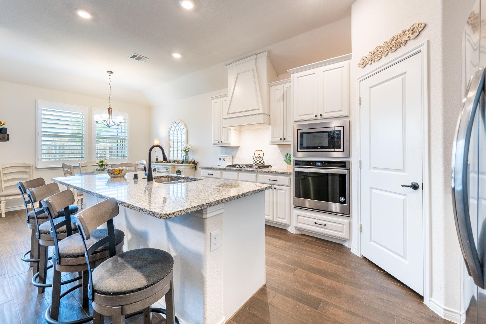 3062 Maverick Heath TX 75126