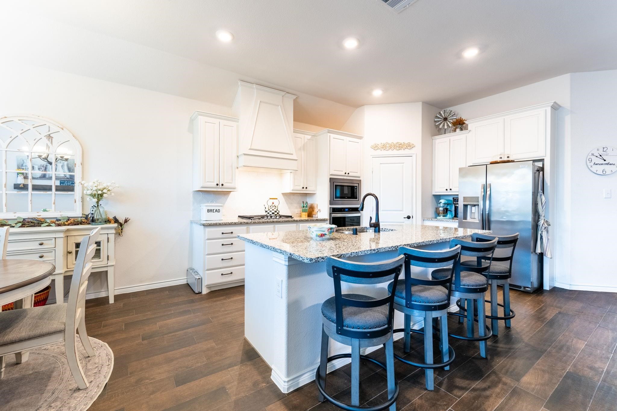 3062 Maverick Heath TX 75126