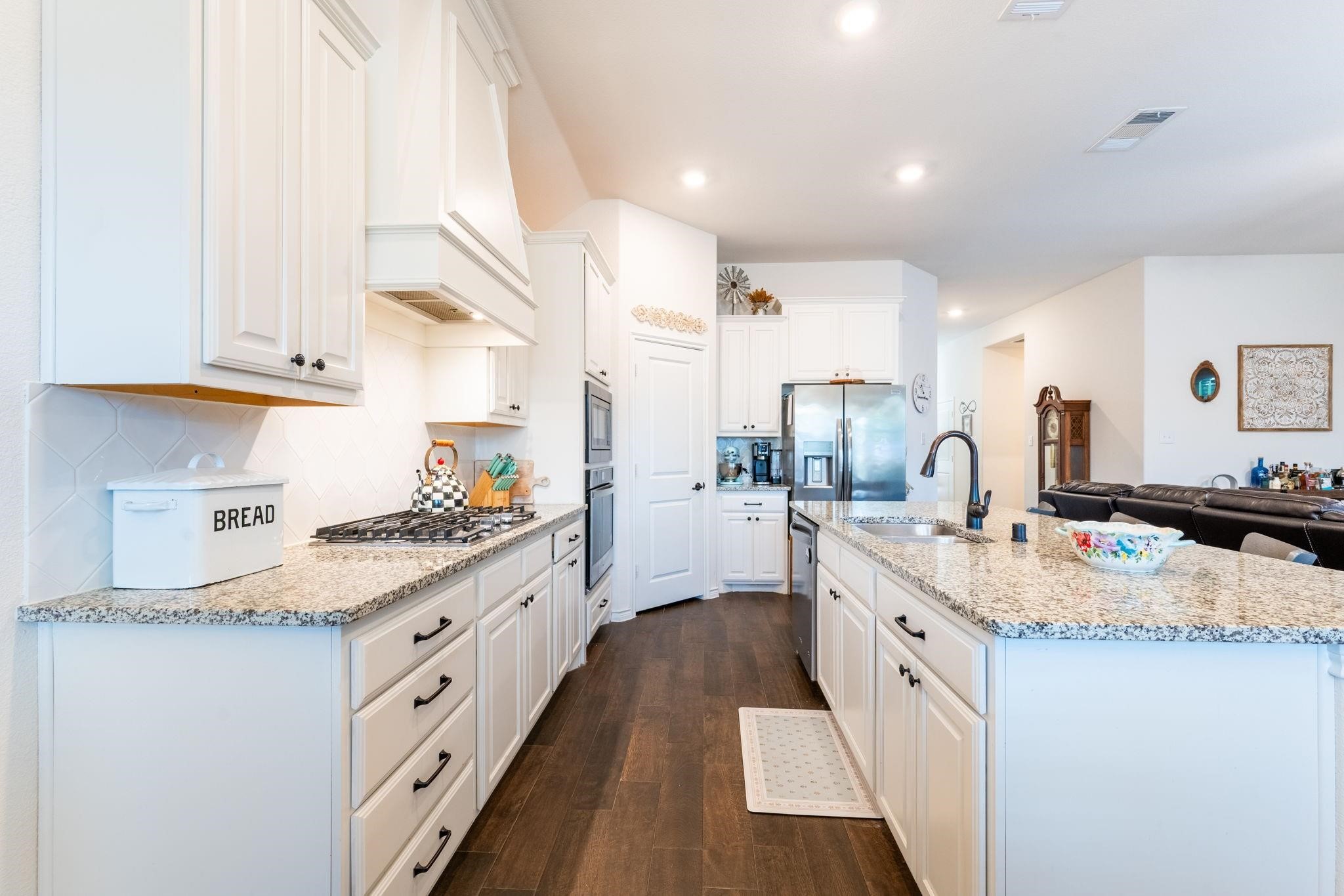3062 Maverick Heath TX 75126
