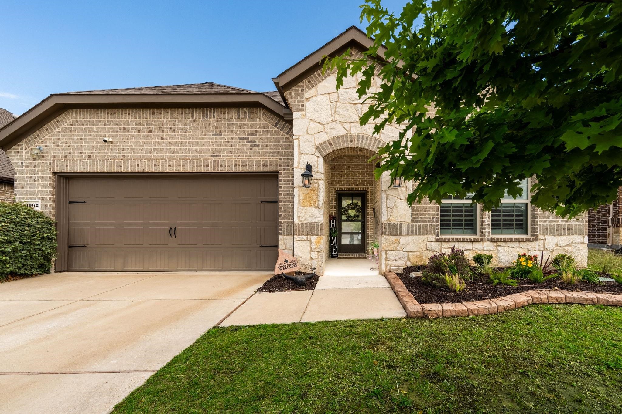 3062 Maverick Heath TX 75126
