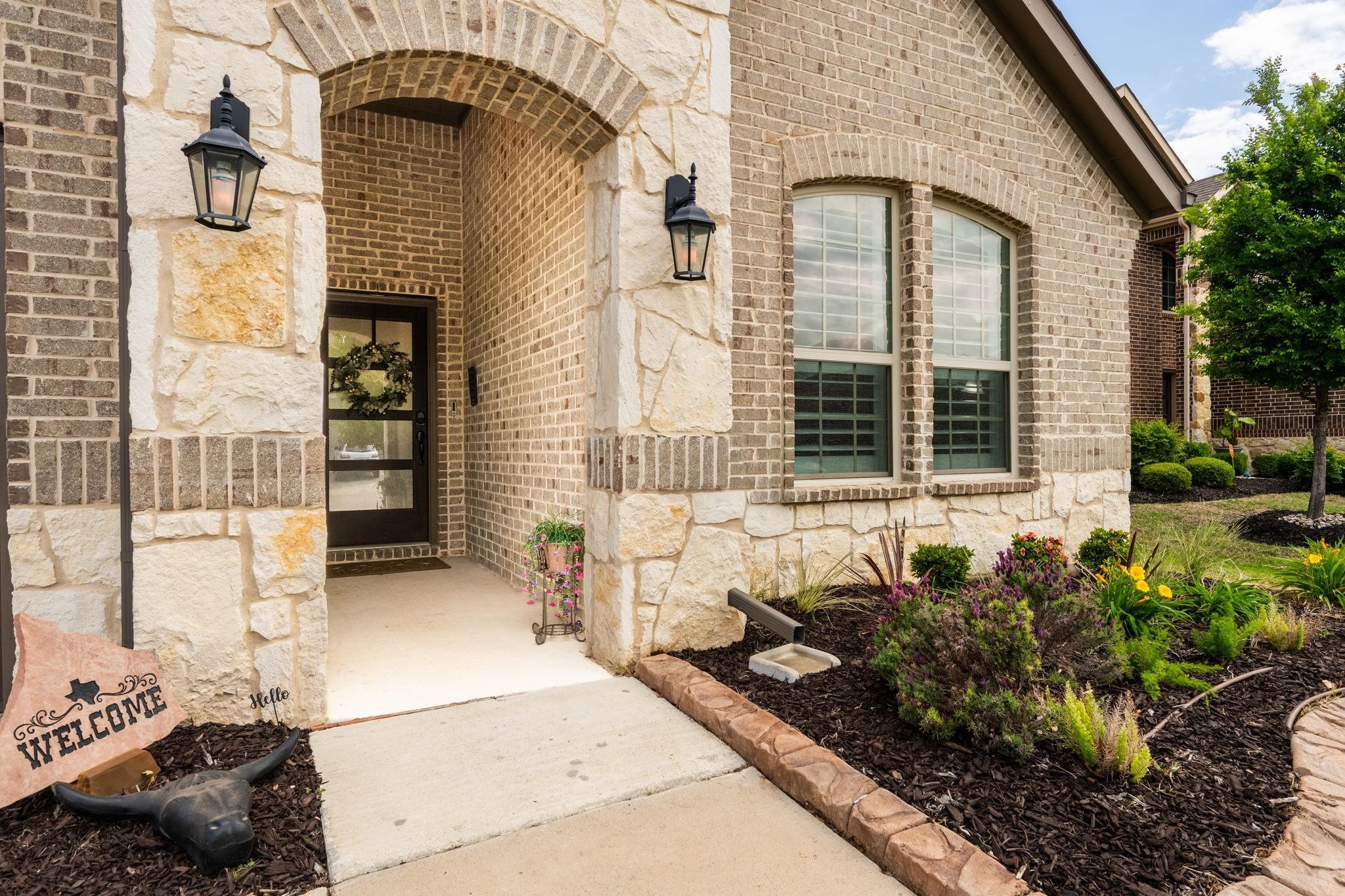 3062 Maverick Heath TX 75126