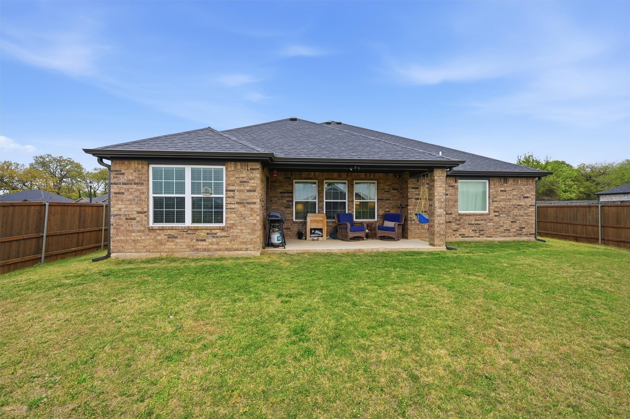 122 North Meadows Pottsboro TX 75076