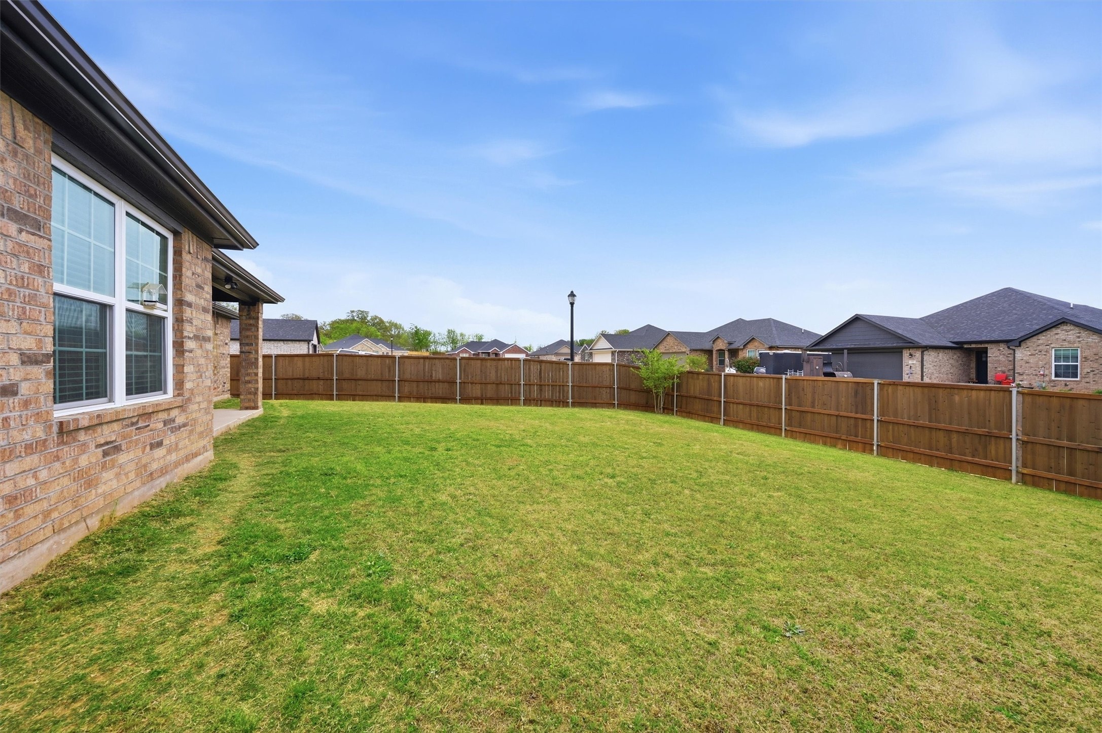122 North Meadows Pottsboro TX 75076