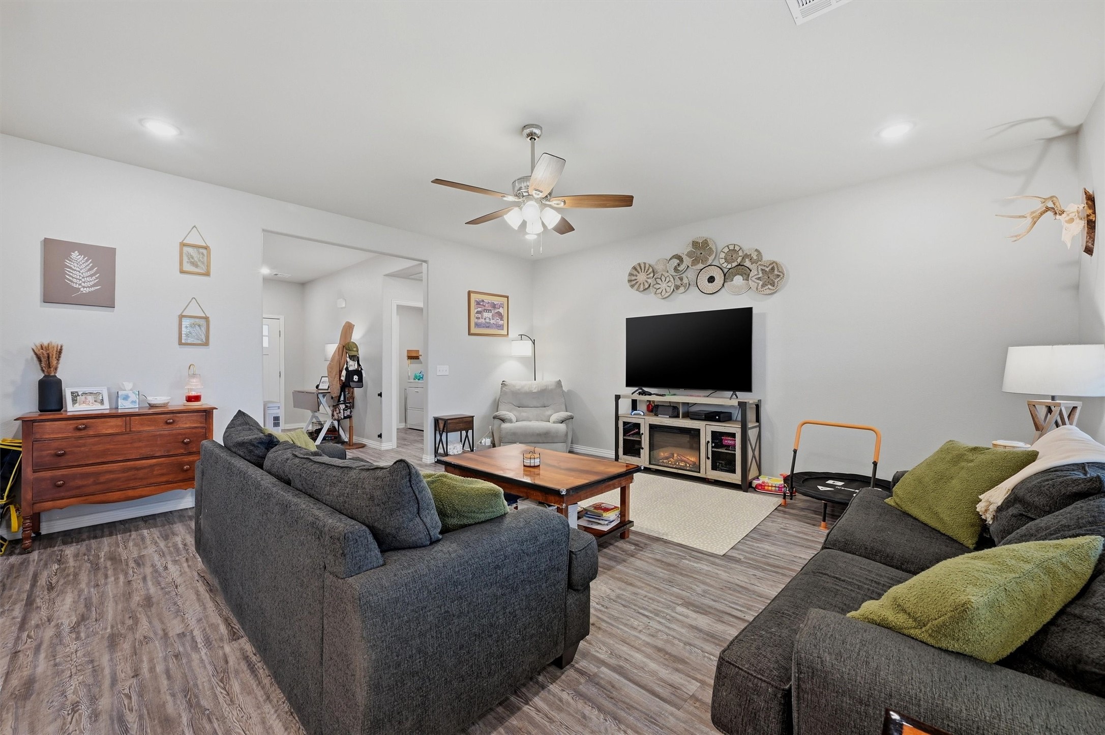 122 North Meadows Pottsboro TX 75076
