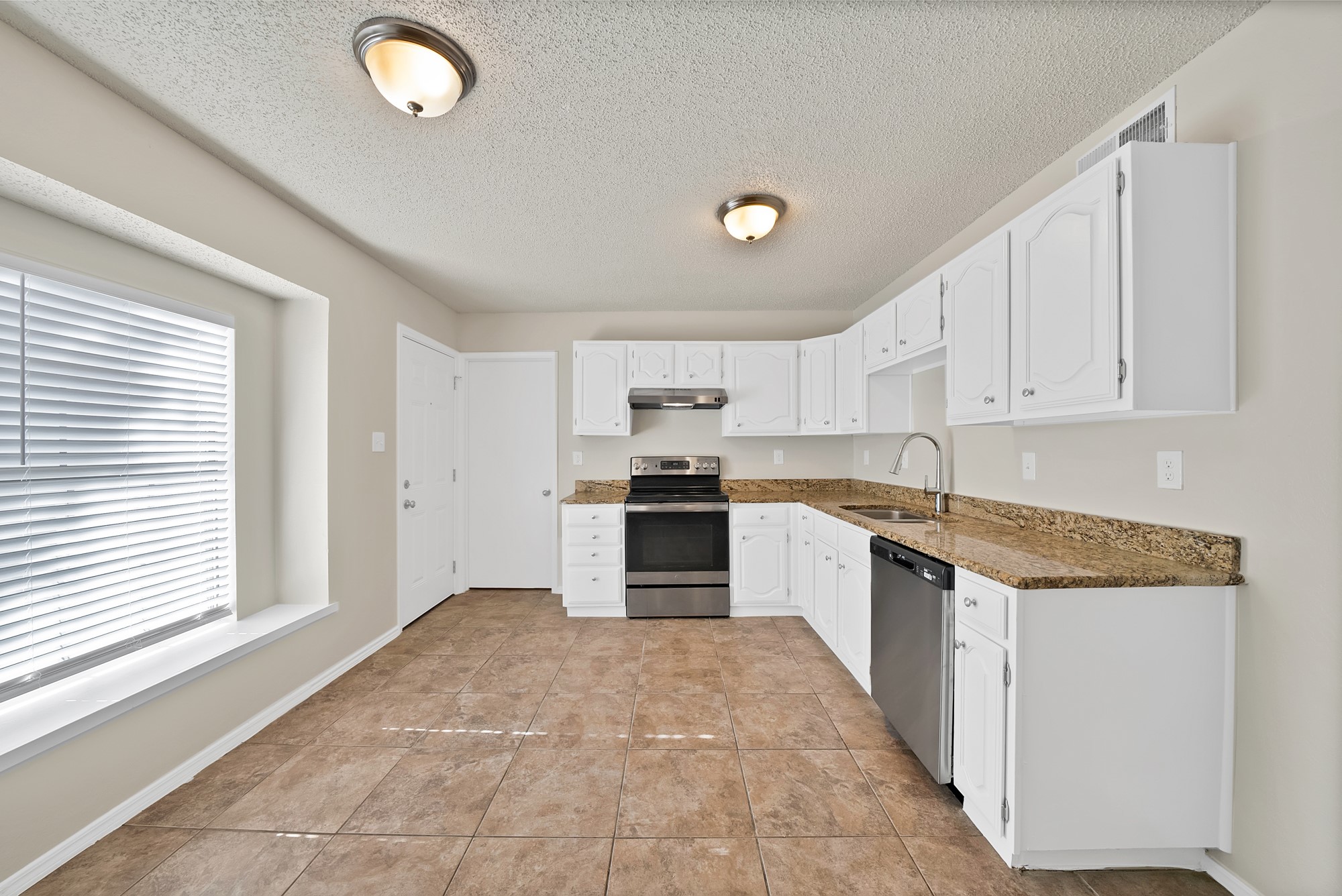 501 Justice Street Cedar Hill TX 75104